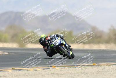 media/Apr-20-2025-CVMA (Sun) [[39090e8767]]/Race 9-Formula LW Twins Shootout/